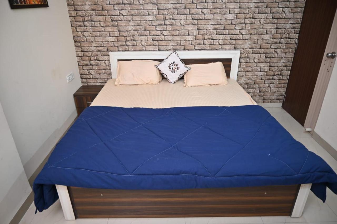 Staeg Heart Of City 2Bhk - 201 Indore Buitenkant foto